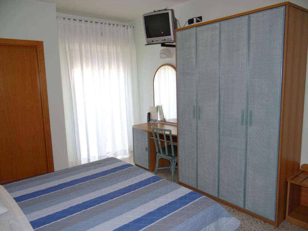 Hotel Aquila D'Oro Misano Adriatico Chambre photo